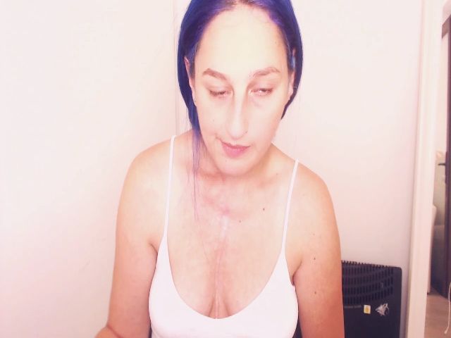 Live sex webcam photo for wetkittycum #257795359