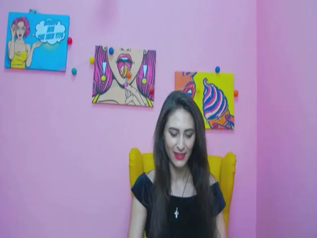 Live sex webcam photo for MaraW #258488146