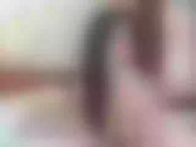 Live sex webcam photo for LouiseJenkin #241410164