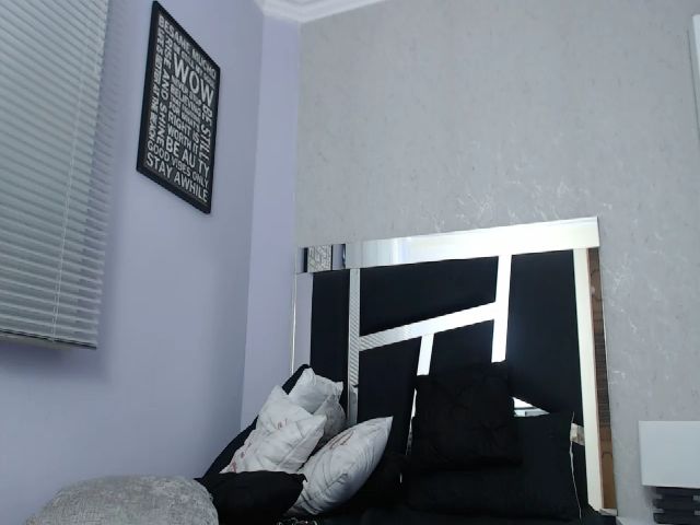 Live sex webcam photo for Pythonissa97 #261483407