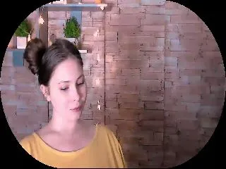 Live sex webcam photo for MollyMey #251672240