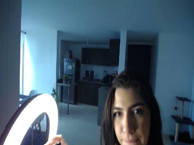 Live sex webcam photo for Valen_giraldo #259449358