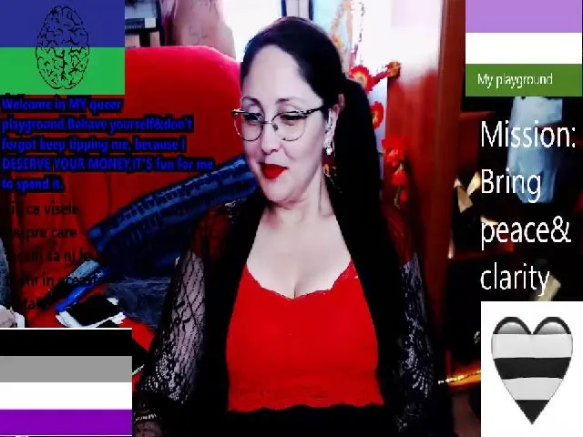 Live sex webcam photo for ImperatrizaS #261369600