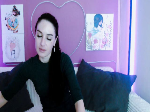 Live sex webcam photo for Lilly_Shine #253267361