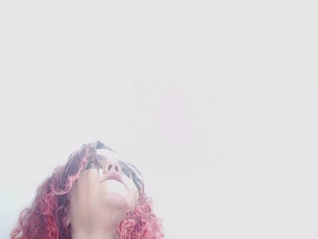 Live sex webcam photo for Twwiiggy #287852208