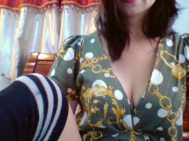 Live sex webcam photo for pornadrianna #241349135