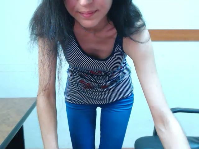 Live sex webcam photo for Miss_Vivian #257988082