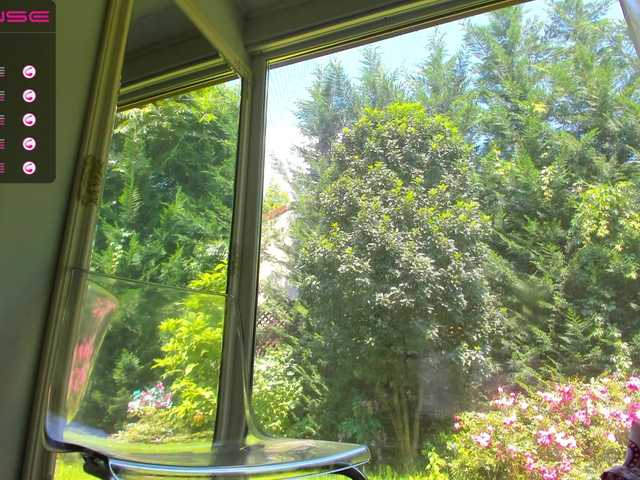 Live sex webcam photo for CoralDreams #250104997