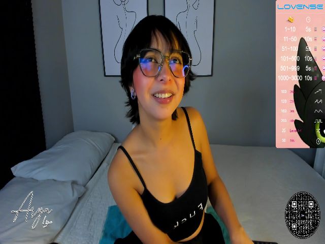 Live sex webcam photo for Arya_Line #259822861