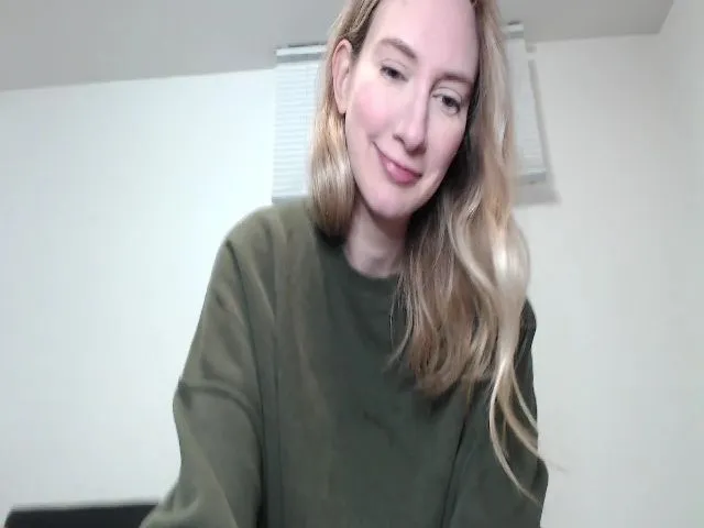 Live sex webcam photo for Strwberrymoon #252929611