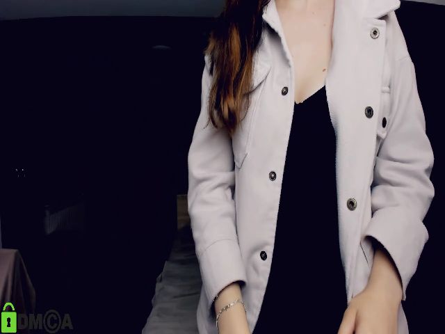 Live sex webcam photo for VellaB #255909230