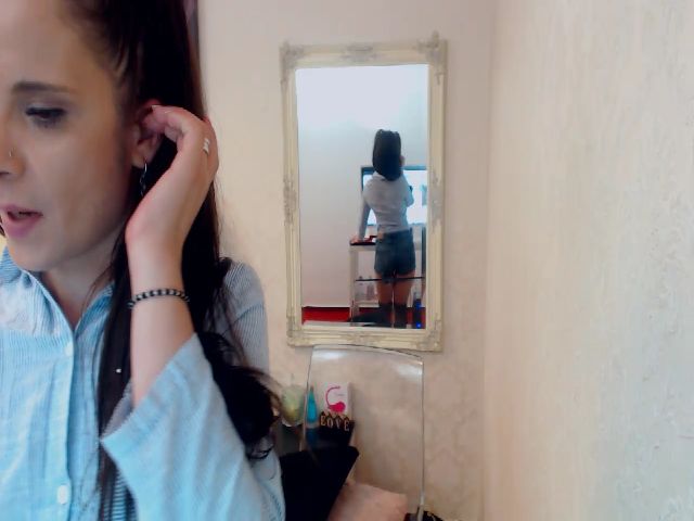 Live sex webcam photo for AlishaPacari #252939988