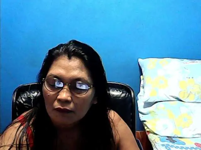 Live sex webcam photo for hOtGranny4u #250940597