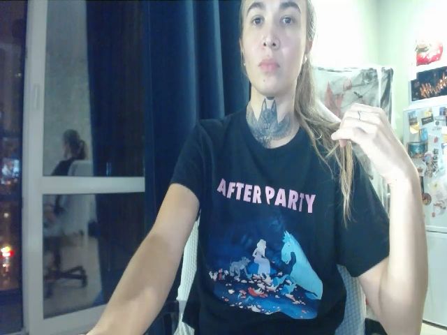 Live sex webcam photo for Angie_Wild #263329713