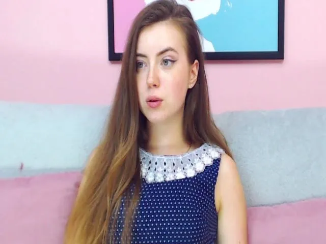 Live sex webcam photo for TaminaRey #252755650