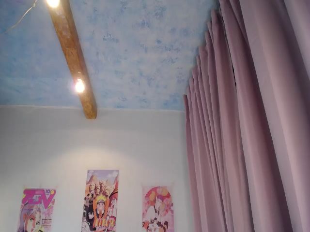 Live sex webcam photo for AliceXsweeT #264573289