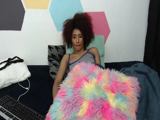 Live sex webcam photo for Dee_ebony #261101604