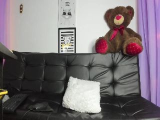 Live sex webcam photo for Arianax_tasty #252031264