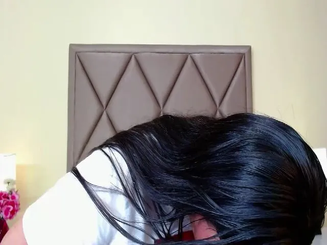 Live sex webcam photo for Mia_thompsons #263429551