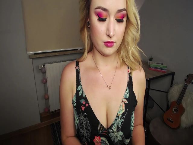 Live sex webcam photo for RUSHnatty #255159841