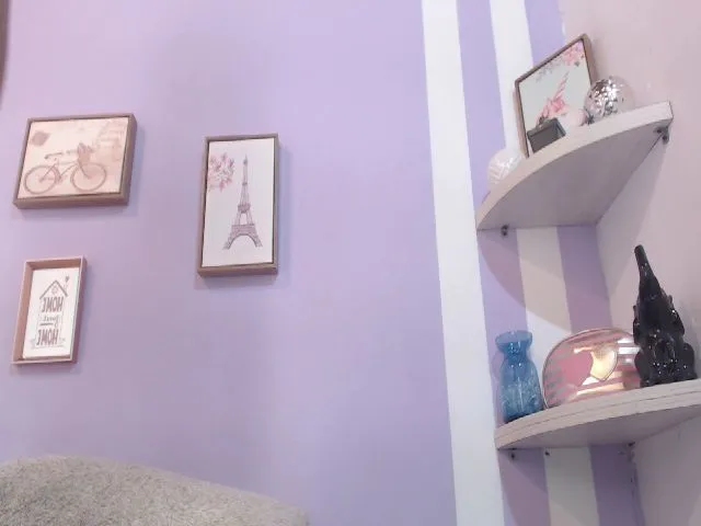 Live sex webcam photo for STORMY_FOXX #262400239