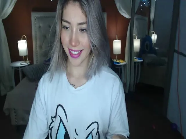 Live sex webcam photo for Vicky_Guzman #263217511