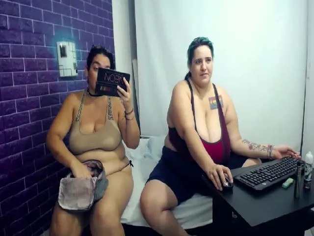 Live sex webcam photo for Sweet_latine #255909659