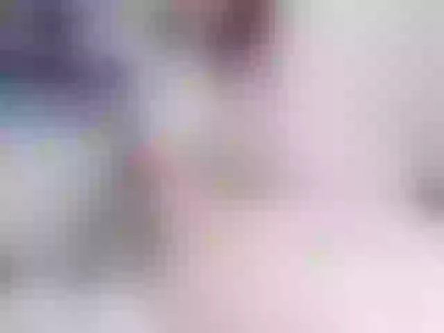 Live sex webcam photo for MissLilie #252725387