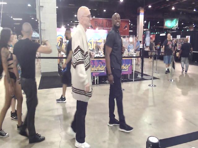 Live sex webcam photo for Itsivyblue #255171081