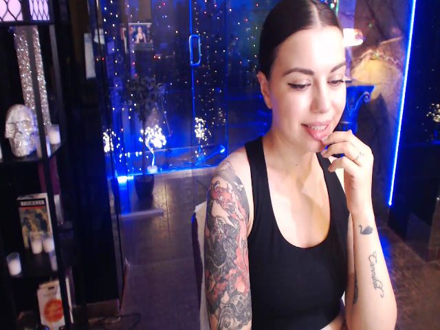 Live sex webcam photo for sunn_o #262009069