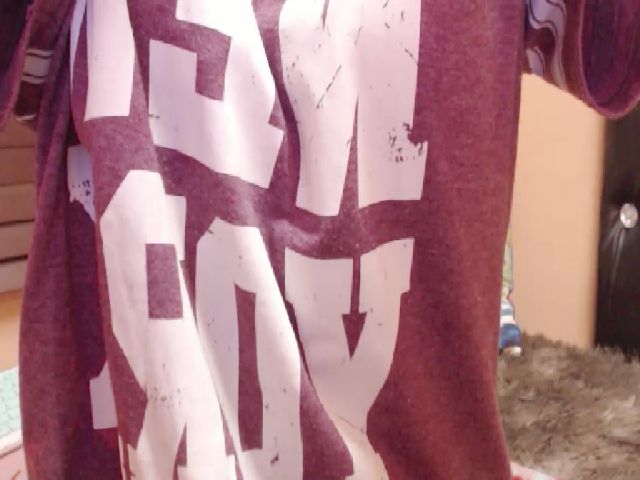 Live sex webcam photo for PARADISEQEEN #253870846