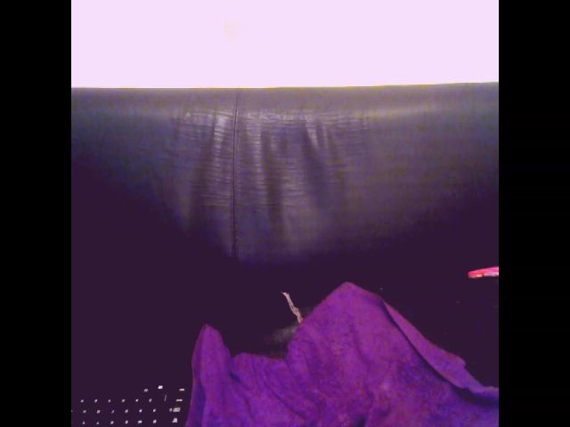 Live sex webcam photo for Sexygeny #255154906