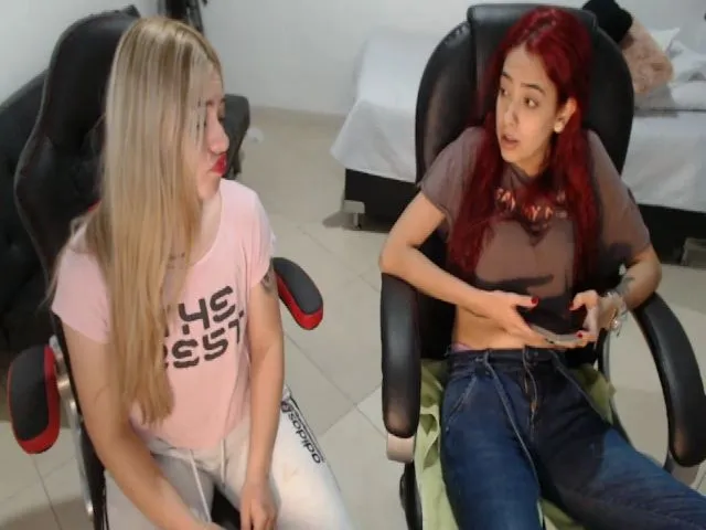Live sex webcam photo for Thaunhty #255528581