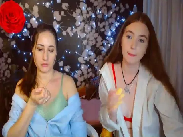 Live sex webcam photo for Nilla_Chim__ #254744182