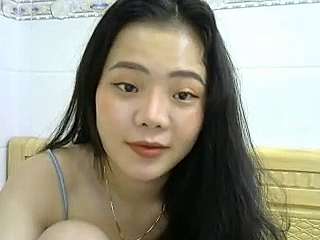 Live sex webcam photo for Funnykim669 #245015308