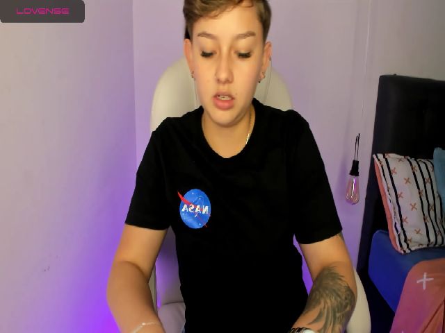 Live sex webcam photo for SalemJimenez #253685111