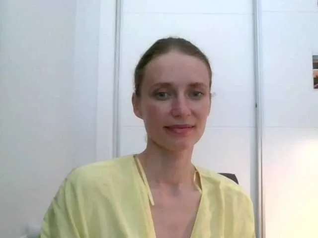 Live sex webcam photo for CelesteKissab #241347037