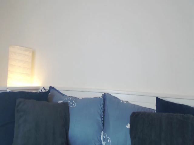 Live sex webcam photo for EveGoddes #254183689