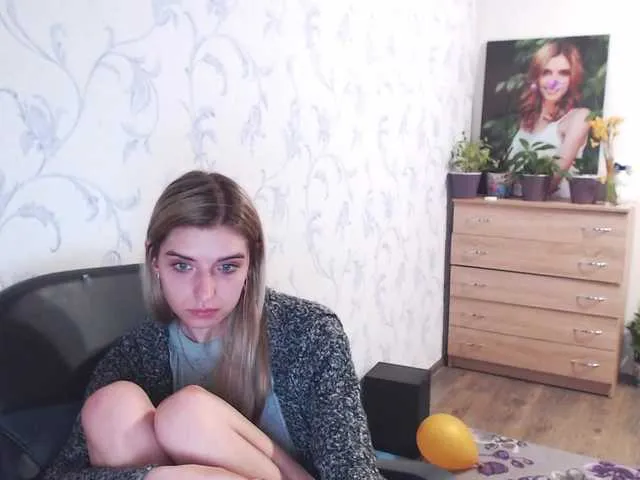 Live sex webcam photo for springibabby #242972447