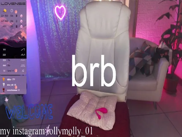 Live sex webcam photo for MollyLoo #257655982