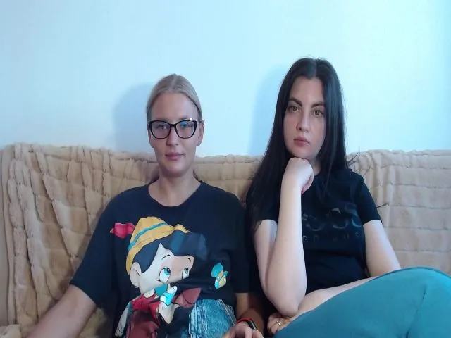 Live sex webcam photo for UrBlack_Kitty #254731705