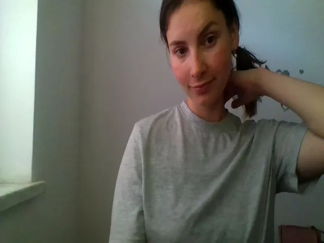 Live sex webcam photo for MisssSun #260629892