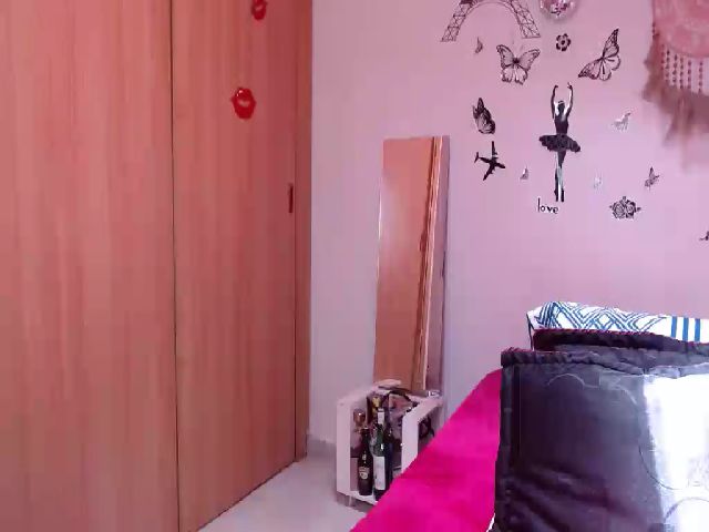 Live sex webcam photo for Aislinnfire #255380309