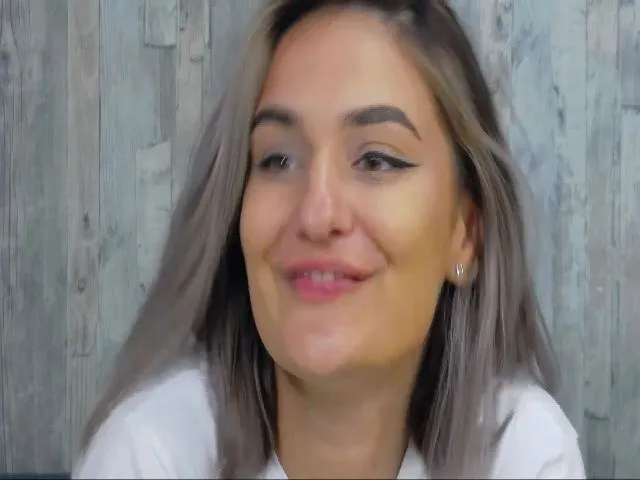 Live sex webcam photo for SecretAmber #255603117