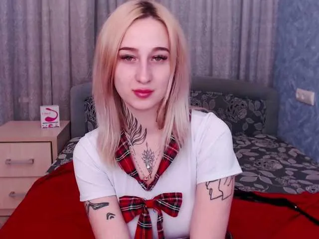 Live sex webcam photo for LadyMoonLight #241218749