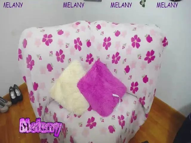 Live sex webcam photo for Melanie12_ #256623990