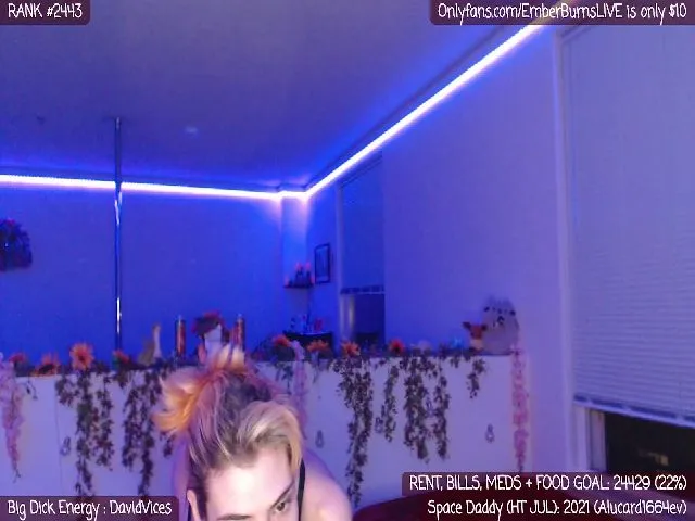 Live sex webcam photo for EmberBurns #259745367