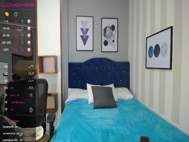 Live sex webcam photo for Charlote_Lush #253273937