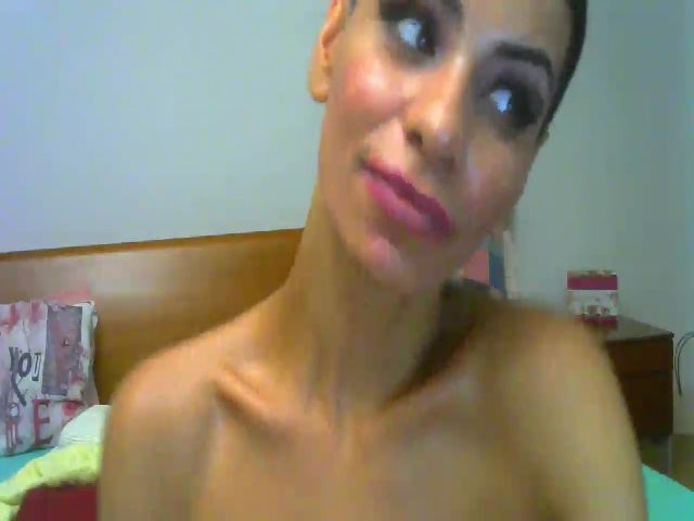 Live sex webcam photo for SONYABRUNETTE #255767475