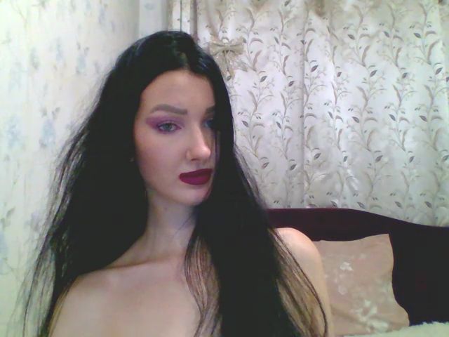 Live sex webcam photo for GirlPlayy #254952298